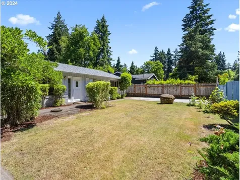 18308 Pilkington Road Lake Oswego OR 97035