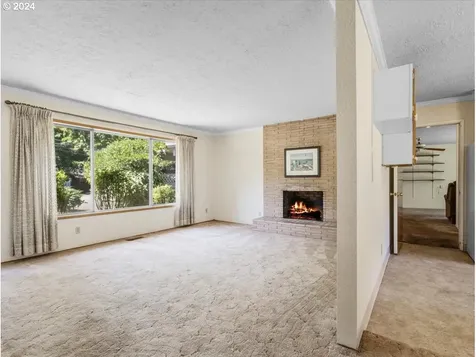 18308 Pilkington Road Lake Oswego OR 97035