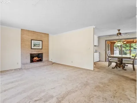 18308 Pilkington Road Lake Oswego OR 97035