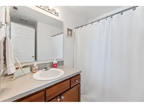 3918 NW 17th Avenue Camas WA 98607