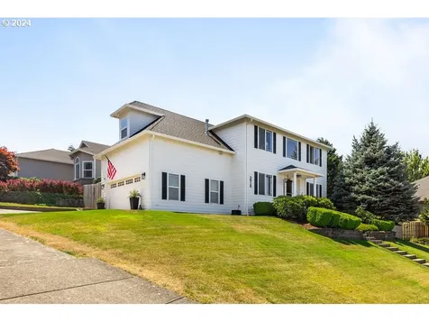 3918 NW 17th Avenue Camas WA 98607