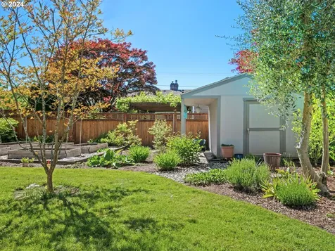 6815 Se 21st Avenue Portland OR 97202
