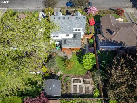 6815 Se 21st Avenue Portland OR 97202