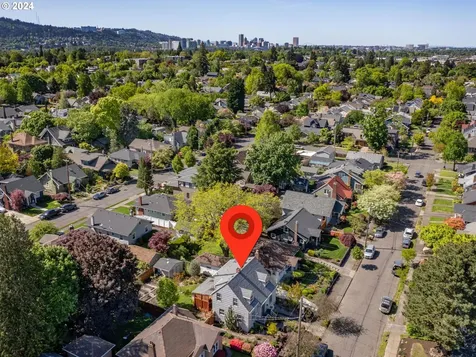 6815 Se 21st Avenue Portland OR 97202