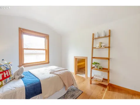 6846 Ne Mallory Avenue Portland OR 97211
