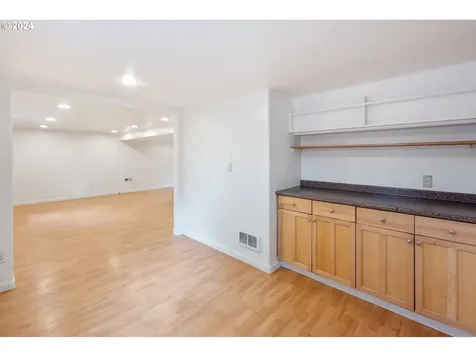 6846 Ne Mallory Avenue Portland OR 97211