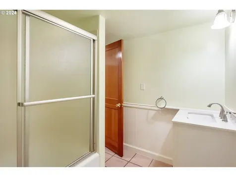 6846 Ne Mallory Avenue Portland OR 97211