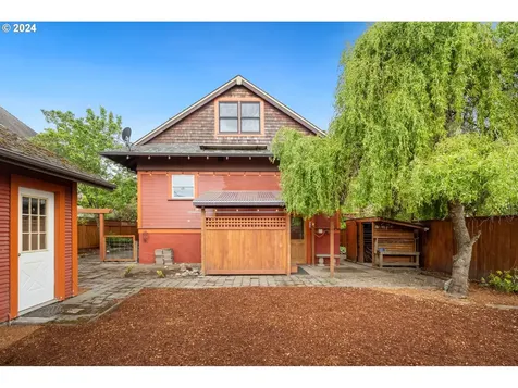 6846 Ne Mallory Avenue Portland OR 97211