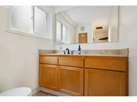 6920 SW 2nd Avenue Portland OR 97219