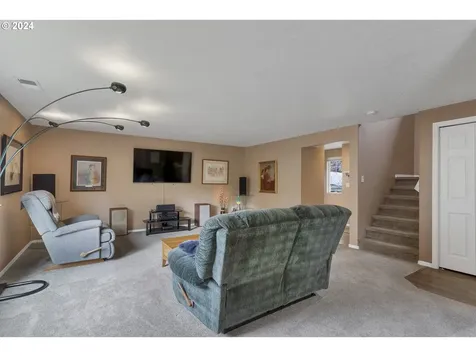 3720 NE Spring Meadow Court Mcminnville OR 97128