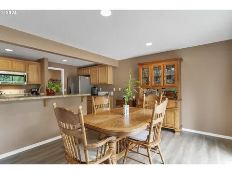 3720 NE Spring Meadow Court Mcminnville OR 97128