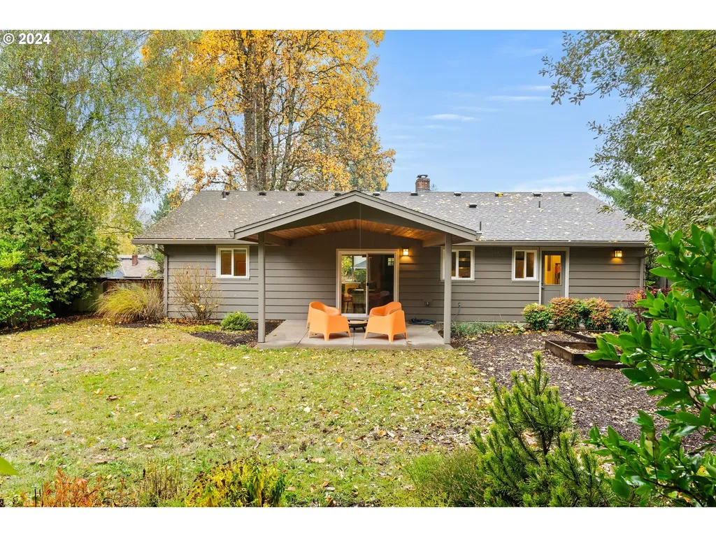 4710 SW 47th Avenue Portland OR 97221