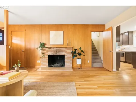 4710 SW 47th Avenue Portland OR 97221