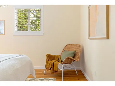 4710 SW 47th Avenue Portland OR 97221