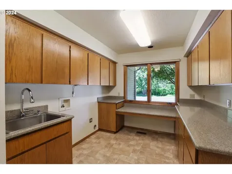 3150 Nw Bauer Woods Drive Portland OR 97229