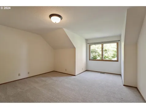 3150 Nw Bauer Woods Drive Portland OR 97229