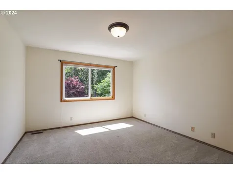 3150 Nw Bauer Woods Drive Portland OR 97229