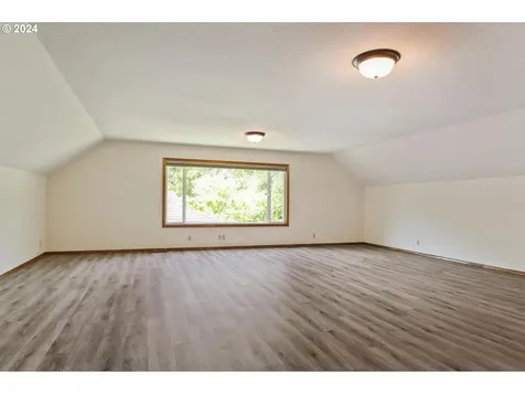 3150 Nw Bauer Woods Drive Portland OR 97229