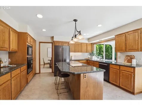 3150 Nw Bauer Woods Drive Portland OR 97229