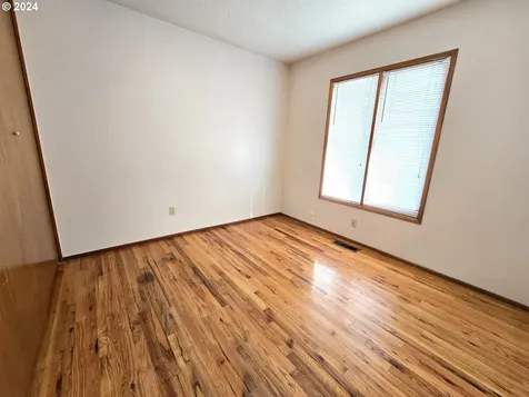 333 NE 197th Avenue Portland OR 97230