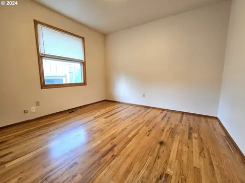 333 NE 197th Avenue Portland OR 97230
