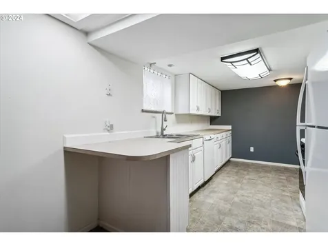 5709 Se Lafayette Street Portland OR 97206