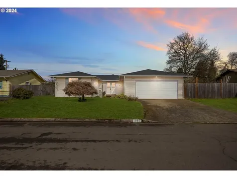 1085 Stillman Avenue Eugene OR 97404