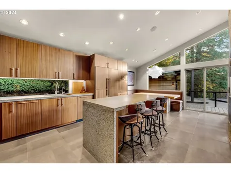 6690 SW Gable Parkway Portland OR 97225