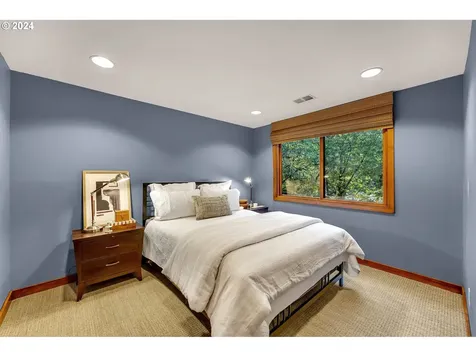 6690 SW Gable Parkway Portland OR 97225