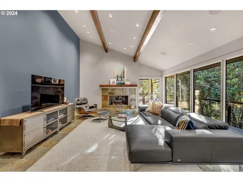 6690 SW Gable Parkway Portland OR 97225