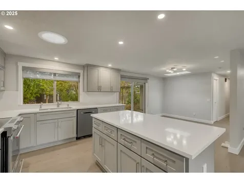 17900 SW Arborcrest Court Beaverton OR 97003