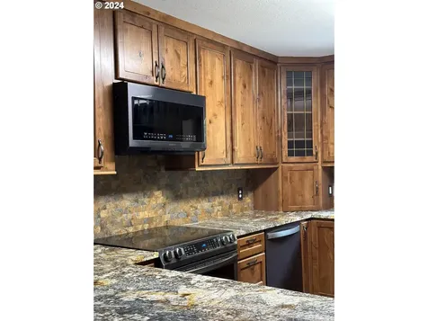 57400 Gateway Road Coquille OR 97423