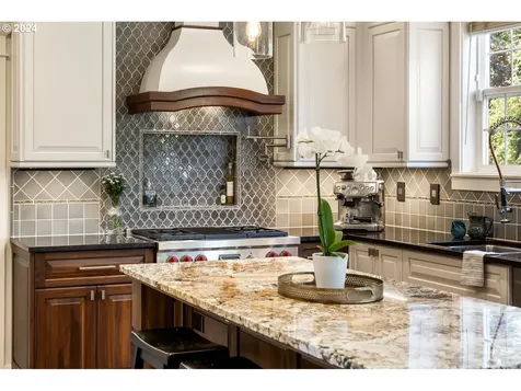 2881 Beacon Hill Drive West Linn OR 97068