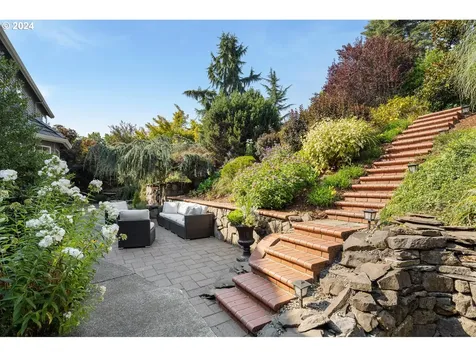 2881 Beacon Hill Drive West Linn OR 97068