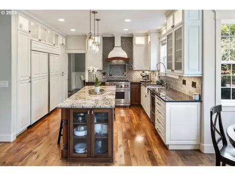 2881 Beacon Hill Drive West Linn OR 97068