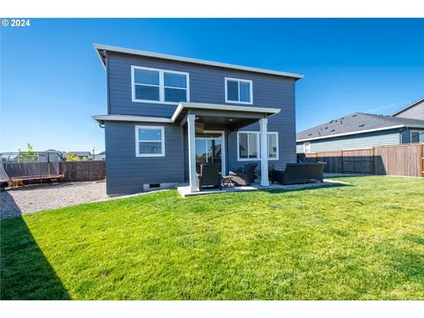 8716 N 5th Street Ridgefield WA 98642