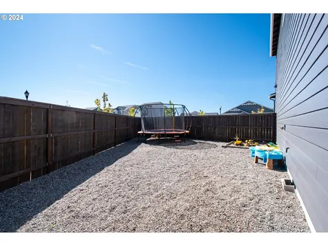 8716 N 5th Street Ridgefield WA 98642