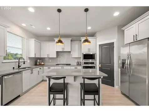 8716 N 5th Street Ridgefield WA 98642