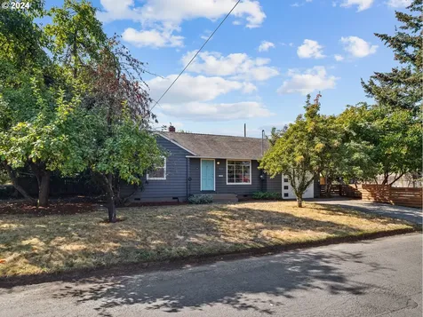 3836 Ne Emerson Street Portland OR 97211