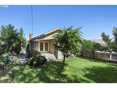 1214 Garrison Street The Dalles OR 97058
