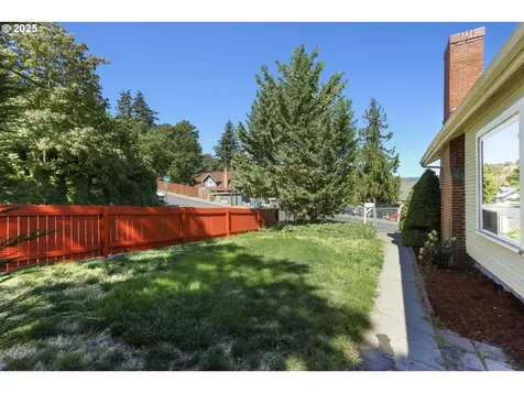 1214 Garrison Street The Dalles OR 97058