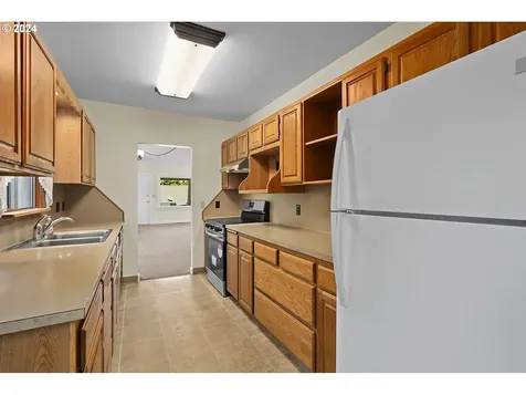 1214 Garrison Street The Dalles OR 97058
