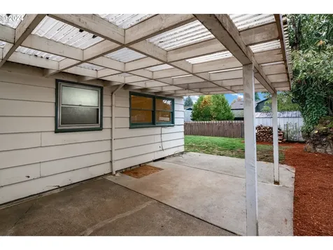 10112 N Buchanan Avenue Portland OR 97203