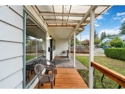 10112 N Buchanan Avenue Portland OR 97203