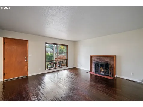 10112 N Buchanan Avenue Portland OR 97203