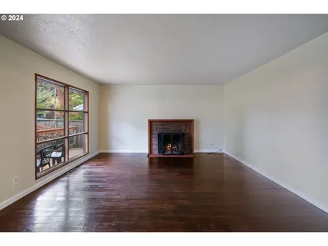 10112 N Buchanan Avenue Portland OR 97203