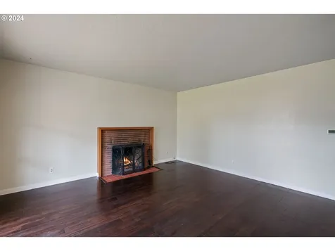 10112 N Buchanan Avenue Portland OR 97203