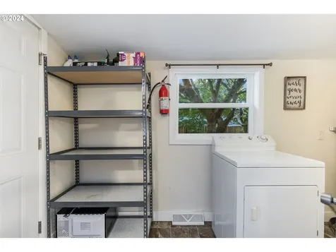 13519 Se Harrison Court Portland OR 97233