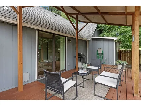13519 Se Harrison Court Portland OR 97233