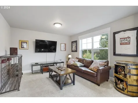 15014 SW Burgundy Street Portland OR 97224